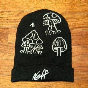 Neff - Black & White Mushroom Beanie